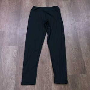 Full Send Fitness, woman’s black leggings. Size Medium